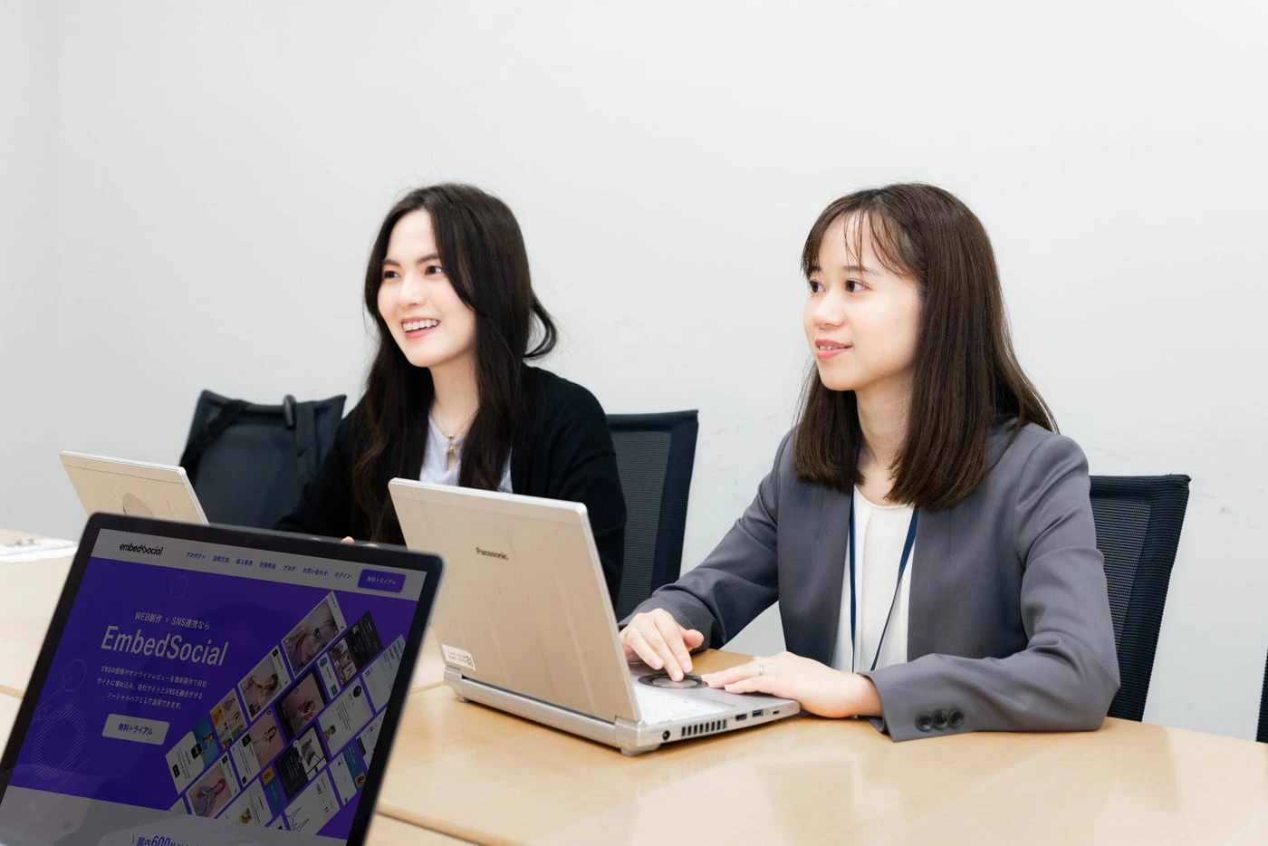 インタビューに答えるヤマハ発動機デジタルマーケティングGrのご担当者様